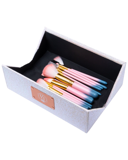 , image_restrict_option="In The Limelight Accessory Box"