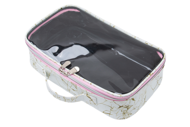 , image_restrict_option="Miss Congeniality  Accessory Case"